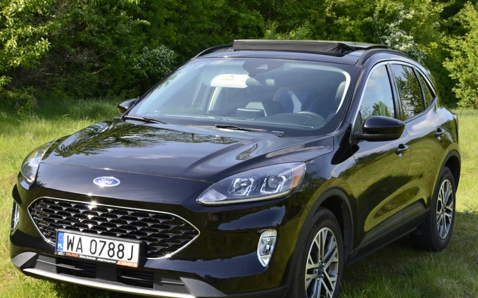 Ford Escape cena 118600 przebieg: 18400, rok produkcji 2022 z Warszawa małe 704